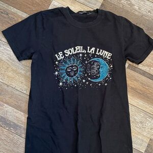 Nasty Gal Black Tee with Sun and Moon Graphic